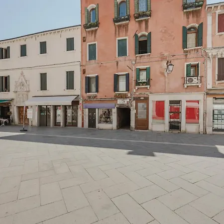 Ca' Bettina- Near The Biennale & Historic Center Venezia