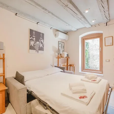 Appartamento Ca' Bettina- Near The Biennale & Historic Center Venezia